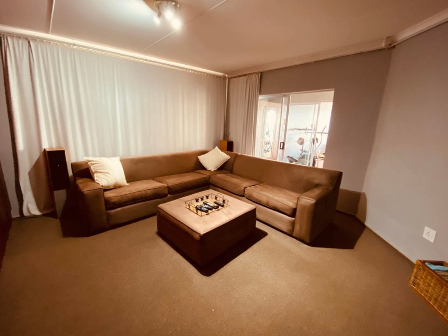 5 Bedroom Property for Sale in Jeffreys Bay Central Eastern Cape